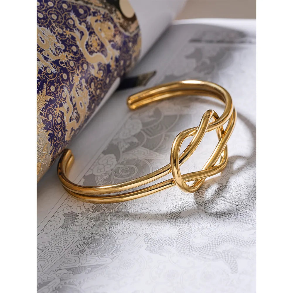 Buy Silver Antique Statement Cuff Bangle by NOOR BY SALONI at Ogaan Market  Online Shopping Site