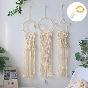 white dream catcher meaning